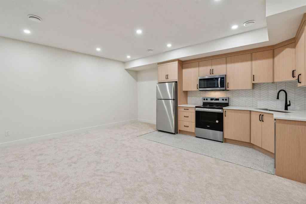 MLS® A2265980 - 643 36 Street SW in Spruce Cliff Calgary, Residential