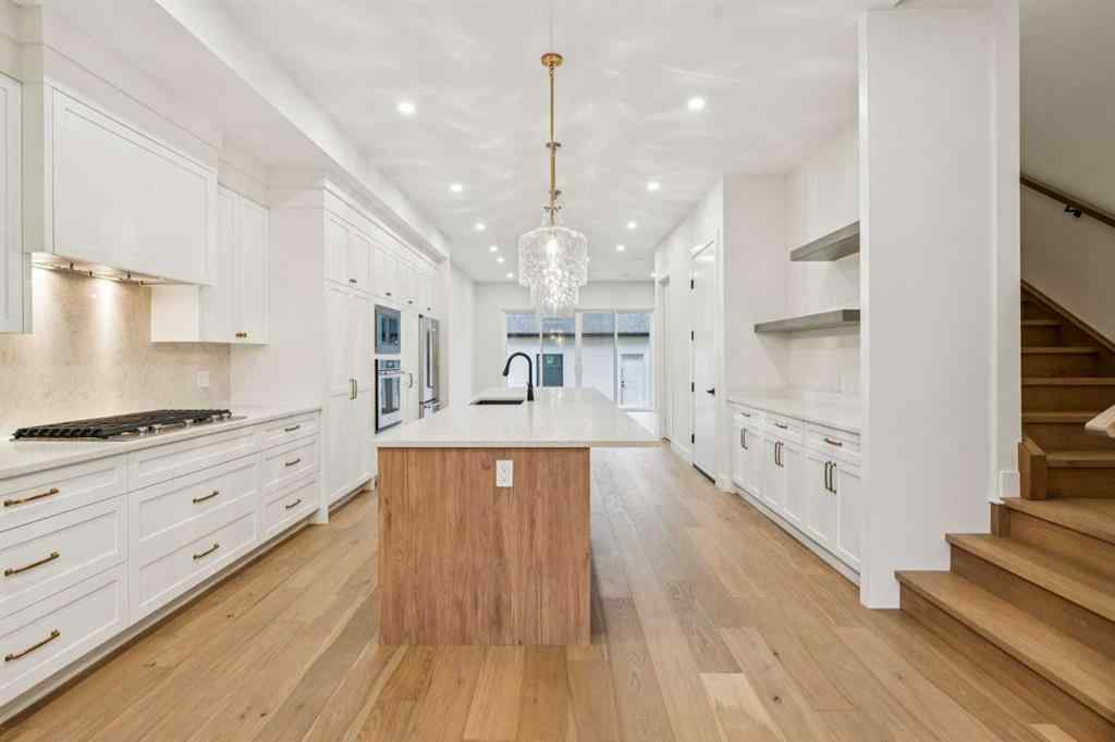 MLS® A2265980 - 643 36 Street SW in Spruce Cliff Calgary, Residential