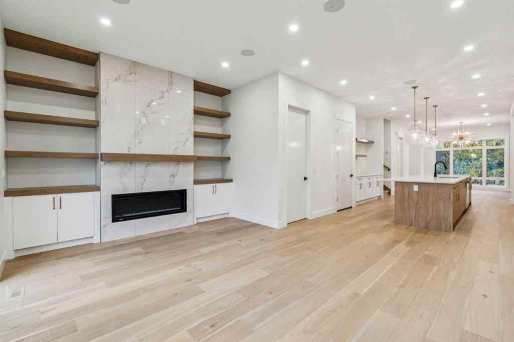 MLS® A2265980 - 643 36 Street SW in Spruce Cliff Calgary, Residential