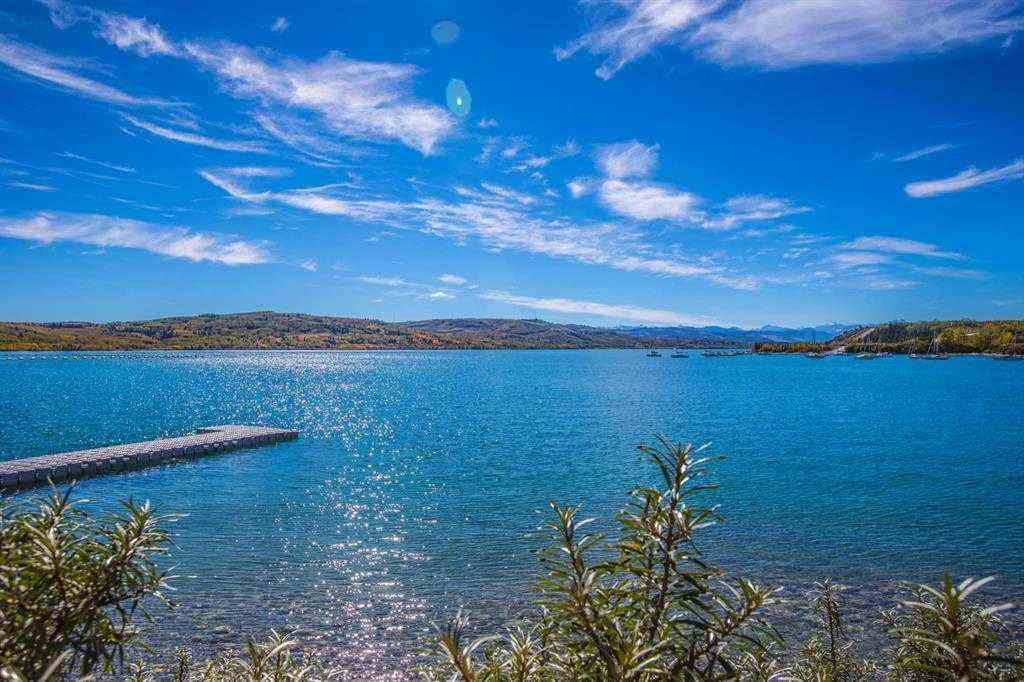 MLS® A2265981 - 256 CottageClub Crescent  in Cottage Club at Ghost Lake Rural Rocky View County, Residential