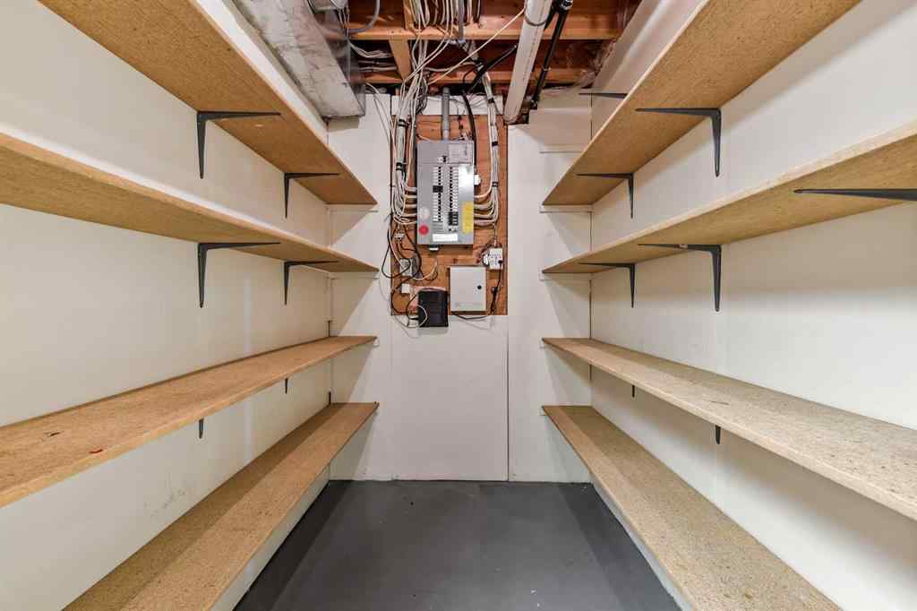 MLS® A2265982 - 3 Pump Hill Landing SW in Pump Hill Calgary, Residential