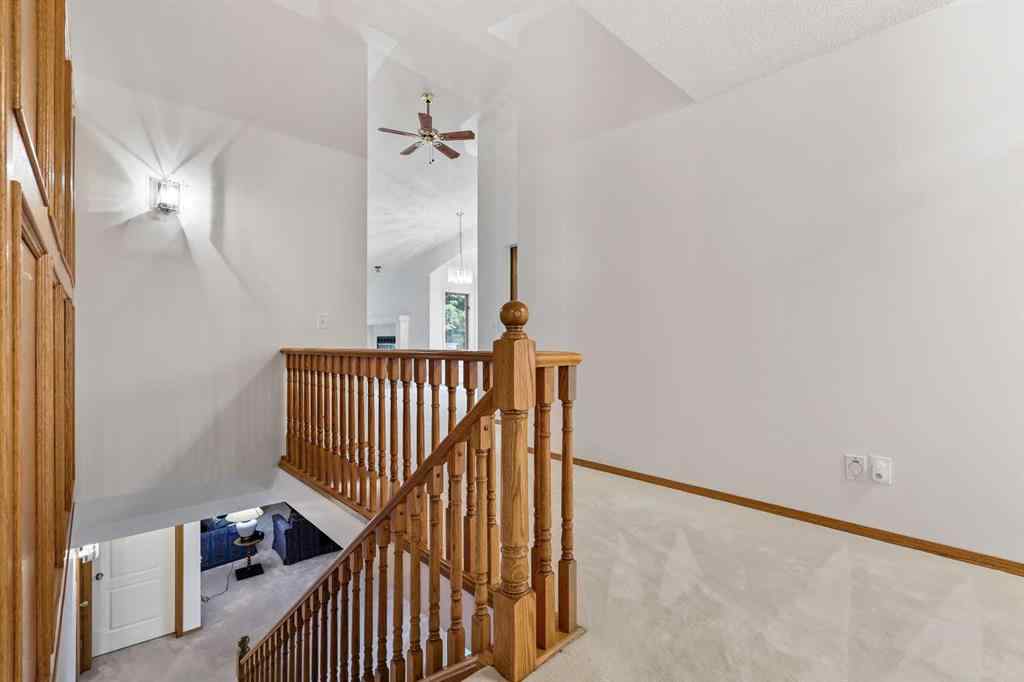 MLS® A2265982 - 3 Pump Hill Landing SW in Pump Hill Calgary, Residential