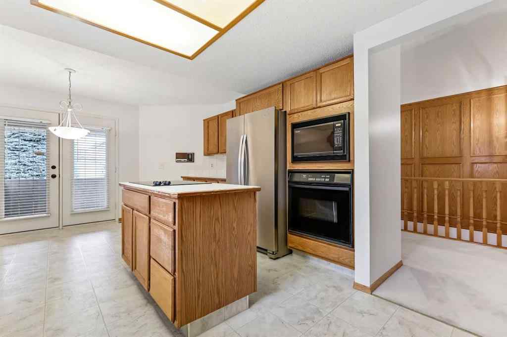 MLS® A2265982 - 3 Pump Hill Landing SW in Pump Hill Calgary, Residential