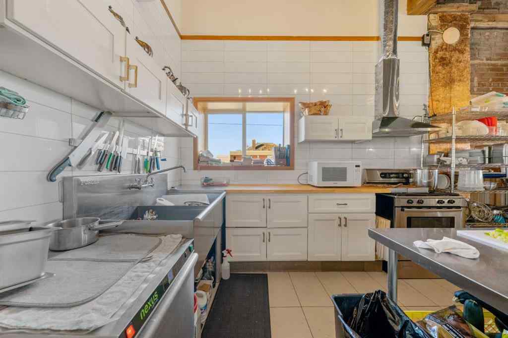 MLS® A2265983 - 320 Railway Avenue  in NONE Granum, Commercial