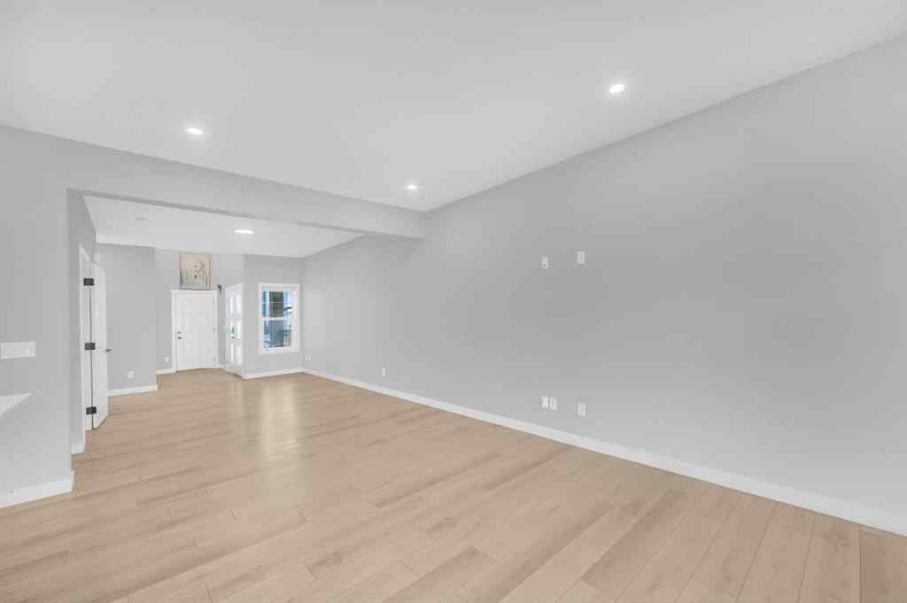 MLS® A2265984 - 118 Homestead Park NE in Homestead Calgary, Residential