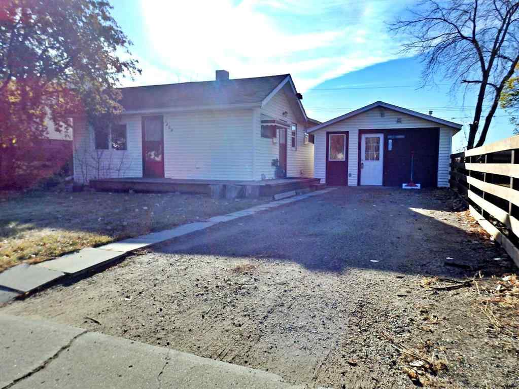 MLS® A2265986 - 5409 46 Avenue  in Vermilion Vermilion, Residential