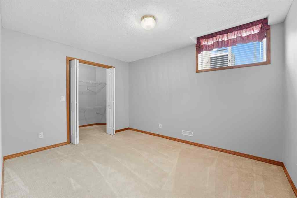 MLS® A2265991 - 36 Eagleview Heights  in GlenEagles Cochrane, Residential