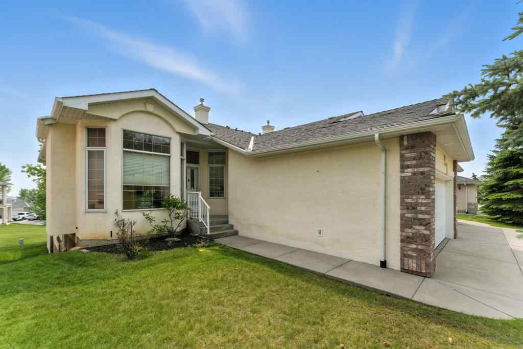 MLS® A2265991 - 36 Eagleview Heights  in GlenEagles Cochrane, Residential