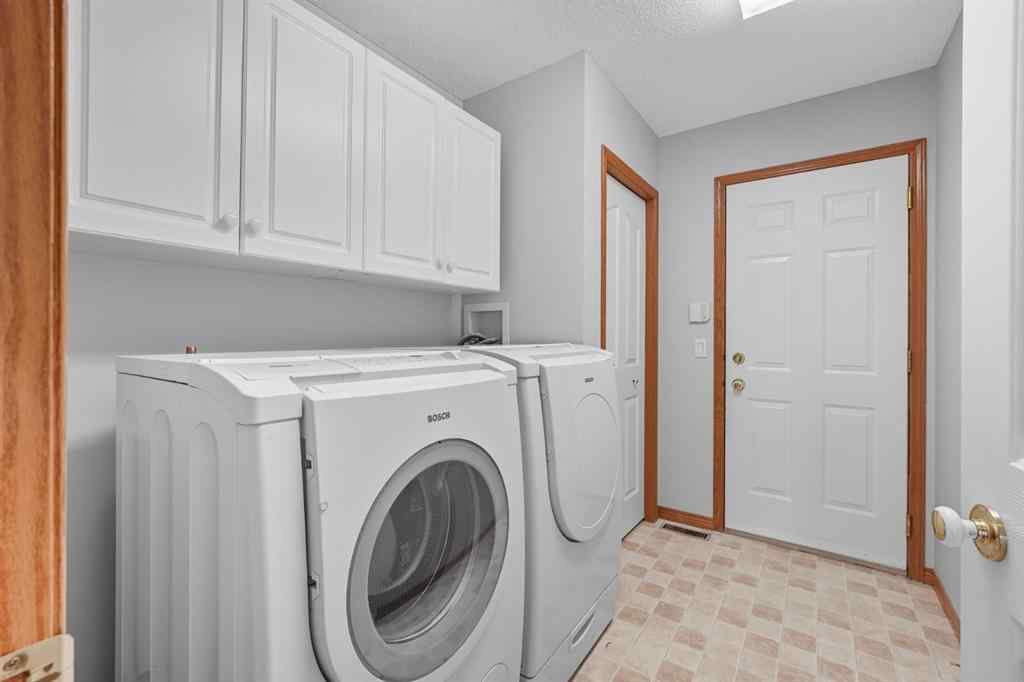 MLS® A2265991 - 36 Eagleview Heights  in GlenEagles Cochrane, Residential