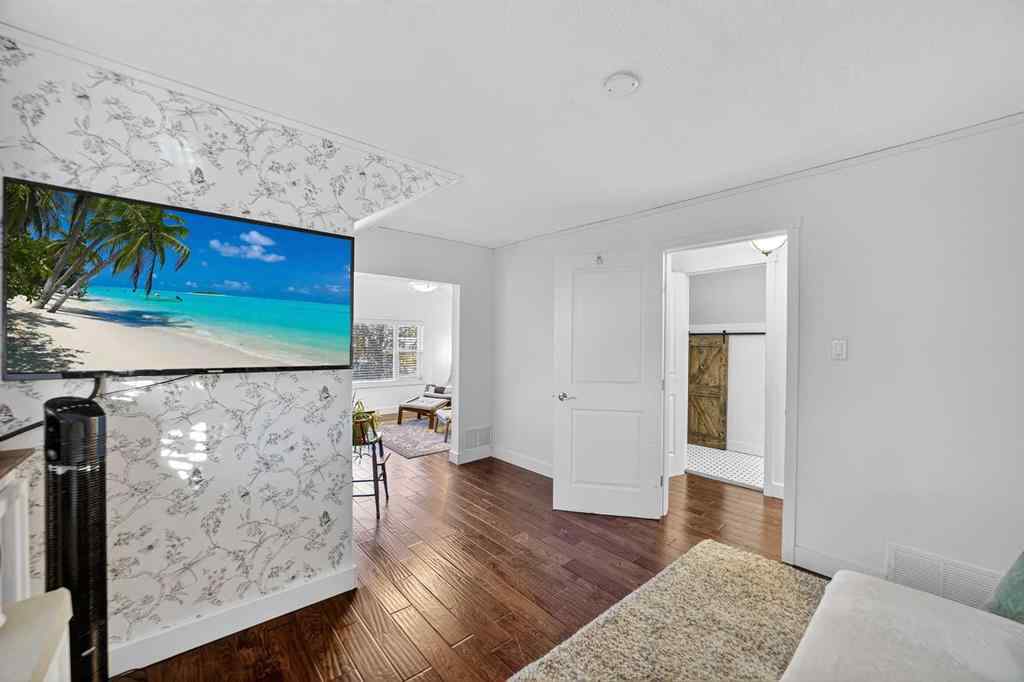 MLS&reg; # A2265994 - 1919 14 Street  in NONE Didsbury, Residential Open Houses