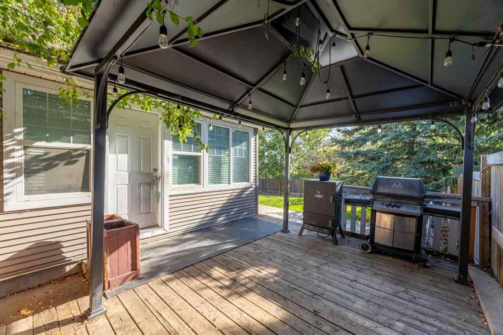 MLS&reg; # A2265994 - 1919 14 Street  in NONE Didsbury, Residential Open Houses