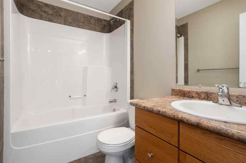 MLS® A2265995 - Unit #5 6802 50 Avenue  in Cascades Camrose, Residential