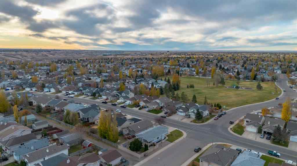 MLS® A2265996 - 588 Heritage Boulevard W in Heritage Heights Lethbridge, Residential