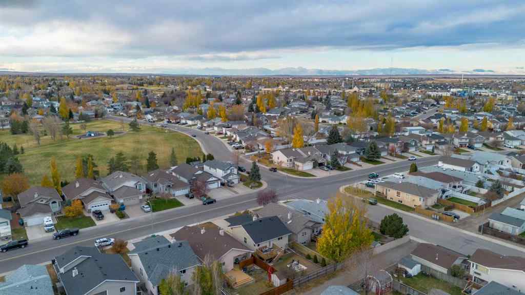 MLS® A2265996 - 588 Heritage Boulevard W in Heritage Heights Lethbridge, Residential