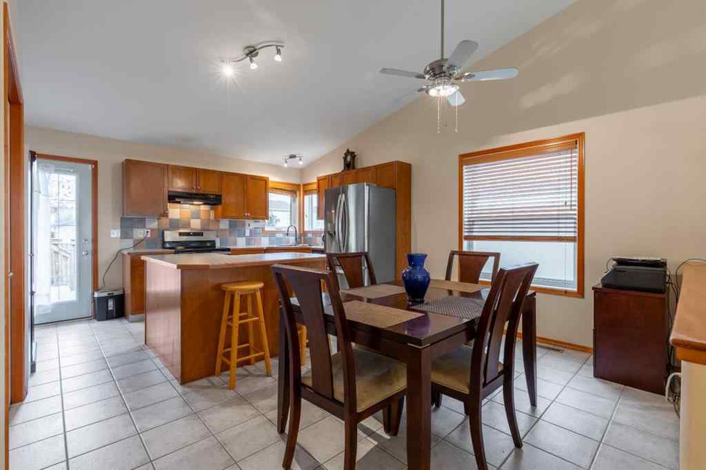 MLS® A2265996 - 588 Heritage Boulevard W in Heritage Heights Lethbridge, Residential