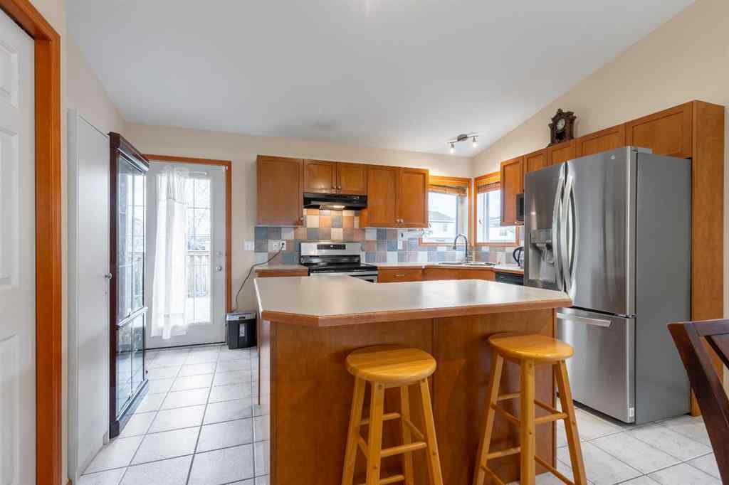 MLS® A2265996 - 588 Heritage Boulevard W in Heritage Heights Lethbridge, Residential