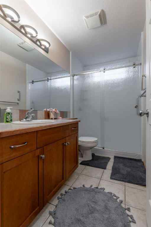 MLS® A2265996 - 588 Heritage Boulevard W in Heritage Heights Lethbridge, Residential