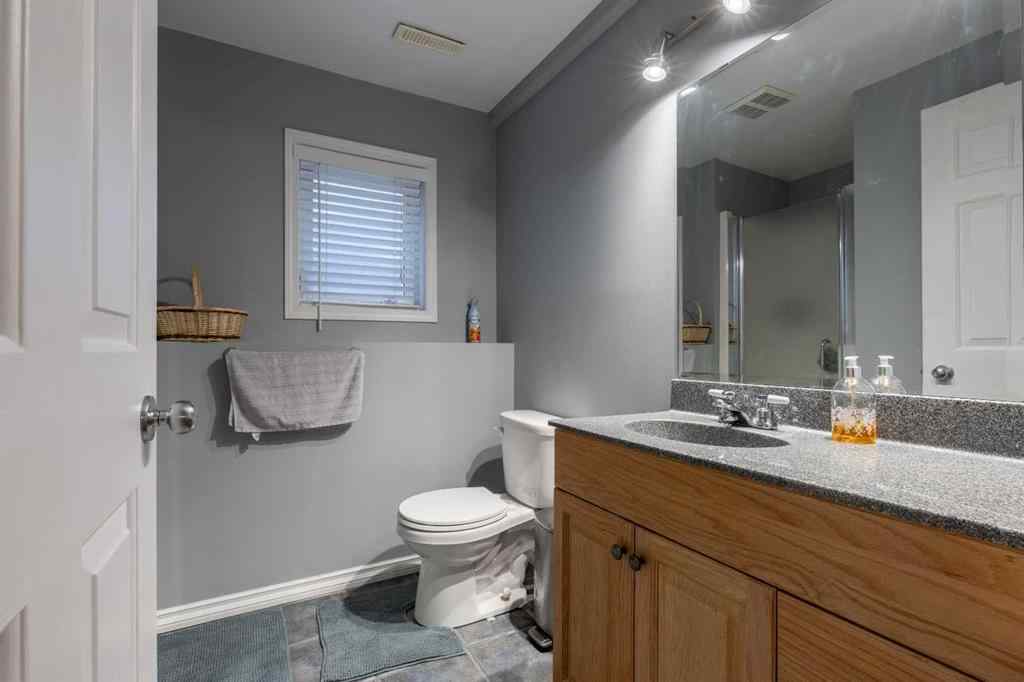 MLS® A2265996 - 588 Heritage Boulevard W in Heritage Heights Lethbridge, Residential