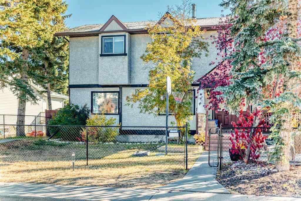 MLS® A2265999 - 4644 84 Street NW in Bowness Calgary, Residential