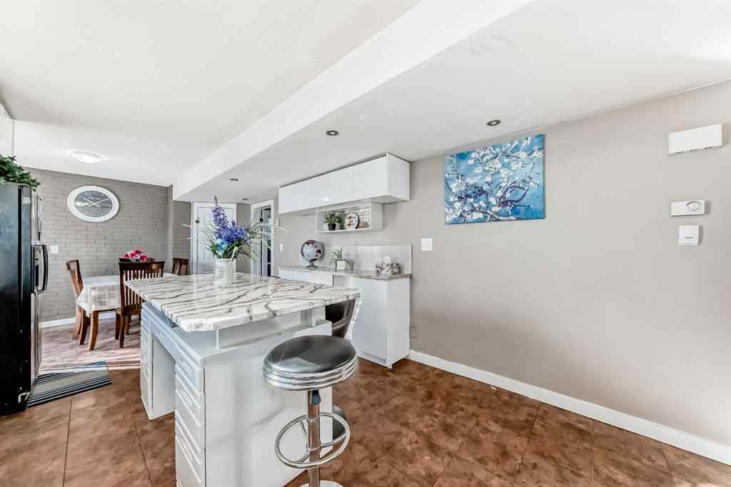 MLS® A2265999 - 4644 84 Street NW in Bowness Calgary, Residential