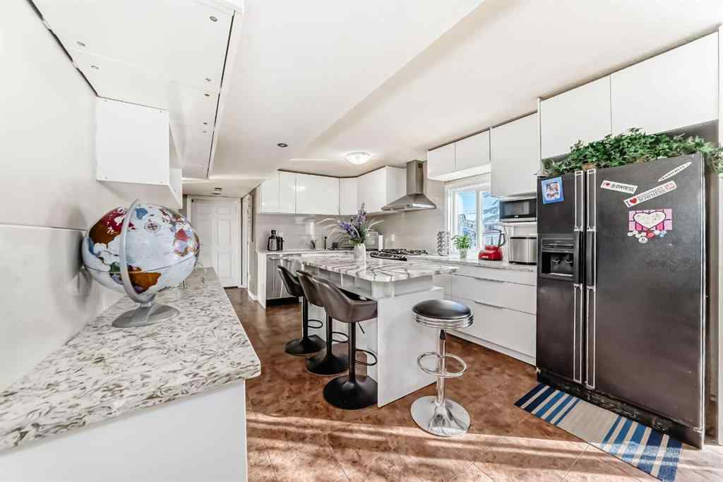 MLS® A2265999 - 4644 84 Street NW in Bowness Calgary, Residential