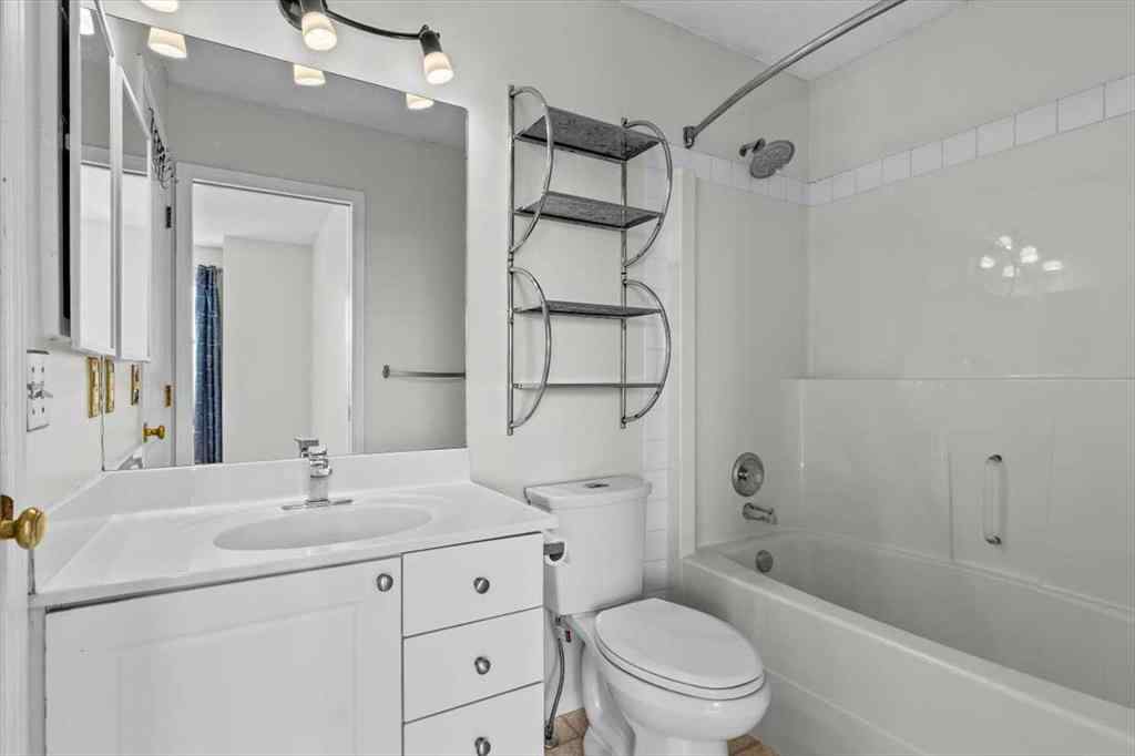 MLS® A2266005 - 911 Arbour Lake Road NW in Arbour Lake Calgary, Residential