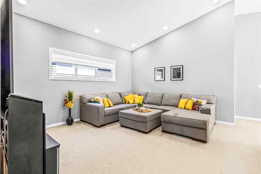 MLS® A2266007 - 1036 Chinook Gate Heath SW in Chinook Gate Airdrie, Residential