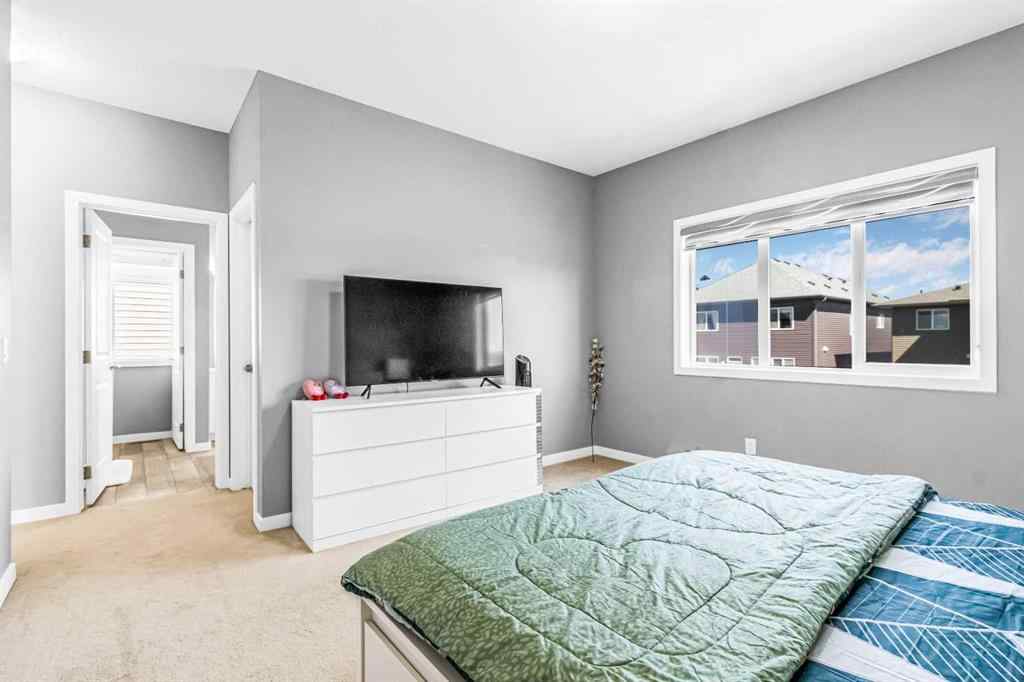 MLS® A2266007 - 1036 Chinook Gate Heath SW in Chinook Gate Airdrie, Residential