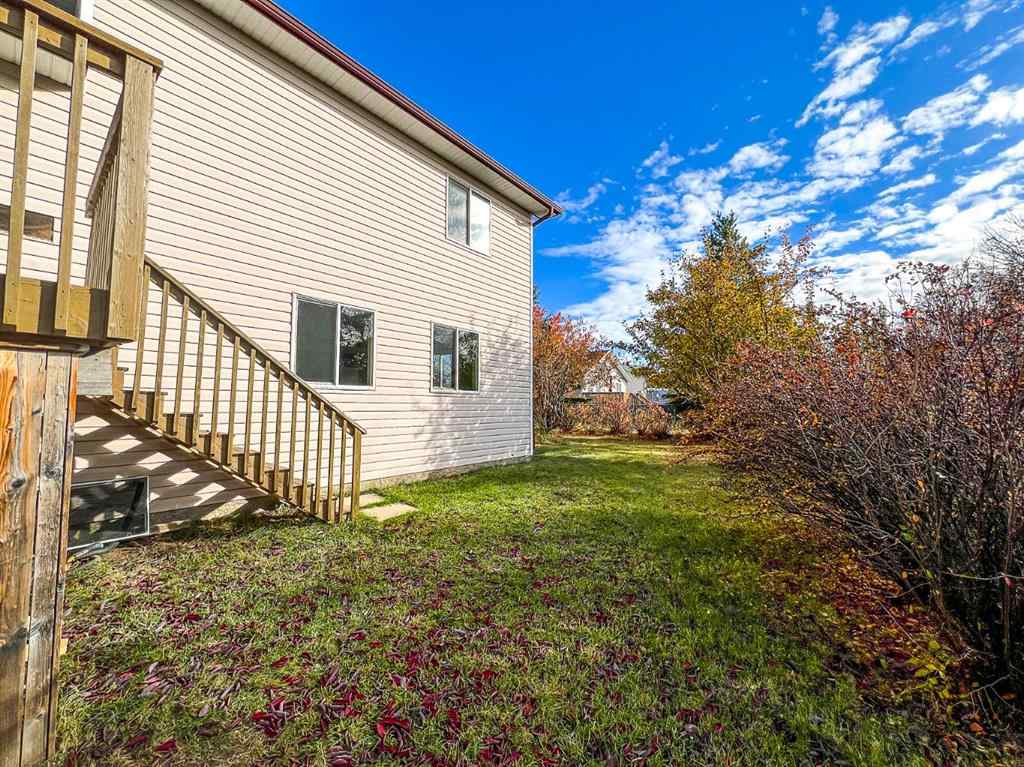 MLS® A2266009 - 9019 66 Avenue  in Countryside South Grande Prairie, Residential