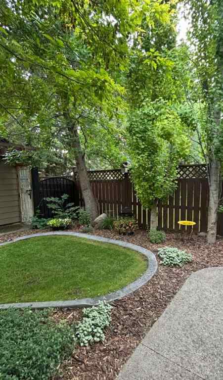 MLS® A2266012 - 3520 44A Avenue  in Mountview Red Deer, Residential