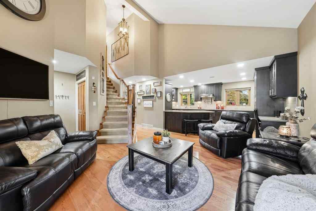 MLS® A2266012 - 3520 44A Avenue  in Mountview Red Deer, Residential