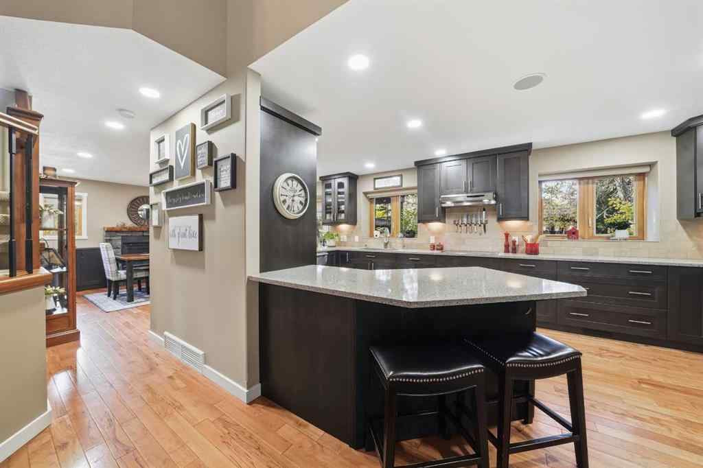 MLS® A2266012 - 3520 44A Avenue  in Mountview Red Deer, Residential