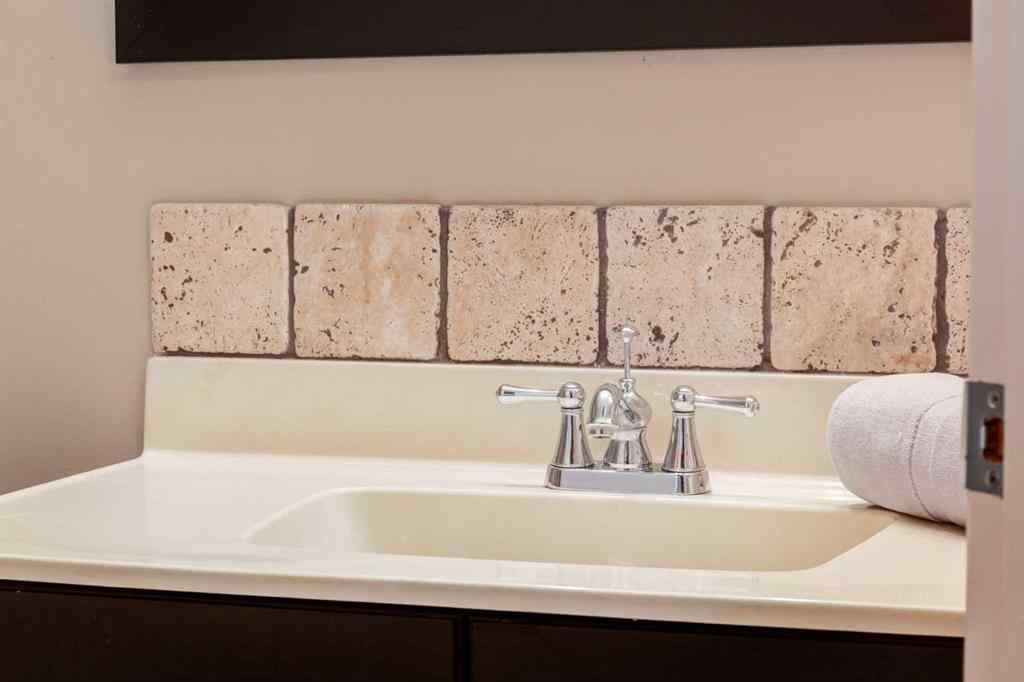 MLS® A2266014 - 118 Sienna Hills Drive SW in Signal Hill Calgary, Residential