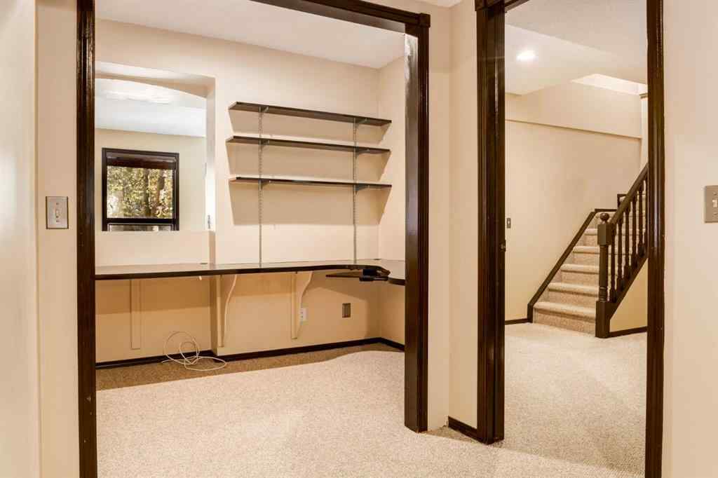 MLS® A2266014 - 118 Sienna Hills Drive SW in Signal Hill Calgary, Residential