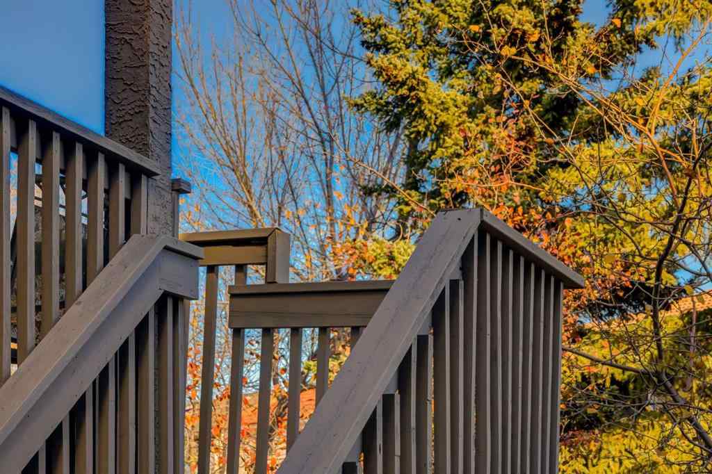 MLS® A2266014 - 118 Sienna Hills Drive SW in Signal Hill Calgary, Residential