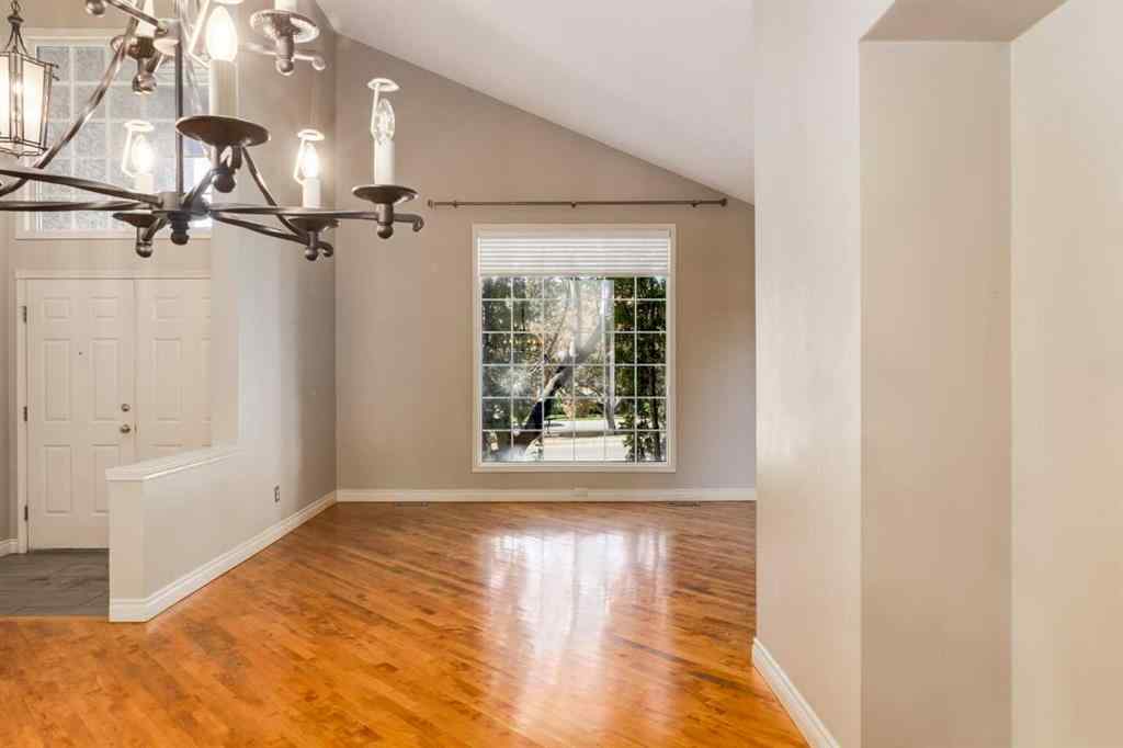 MLS® A2266014 - 118 Sienna Hills Drive SW in Signal Hill Calgary, Residential