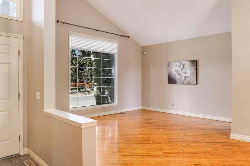 MLS® A2266014 - 118 Sienna Hills Drive SW in Signal Hill Calgary, Residential