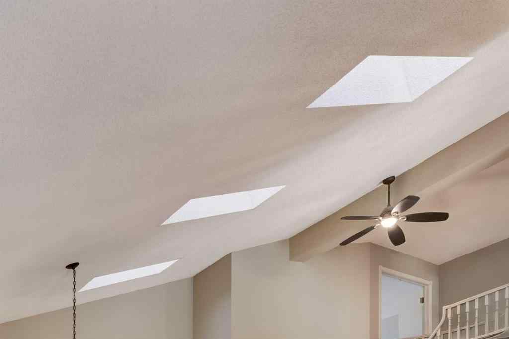 MLS® A2266014 - 118 Sienna Hills Drive SW in Signal Hill Calgary, Residential