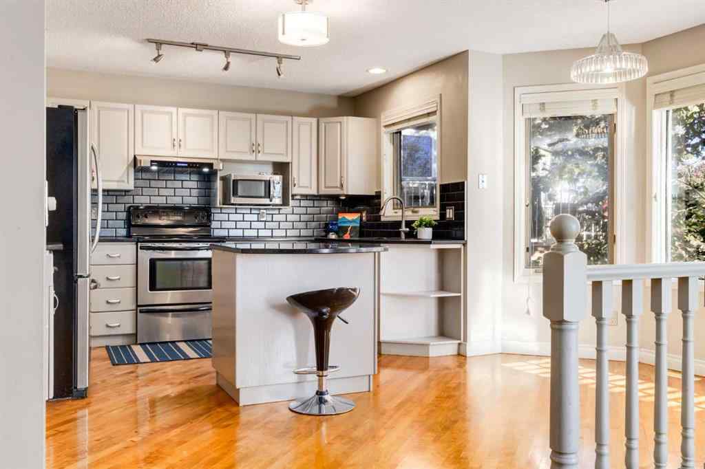 MLS® A2266014 - 118 Sienna Hills Drive SW in Signal Hill Calgary, Residential