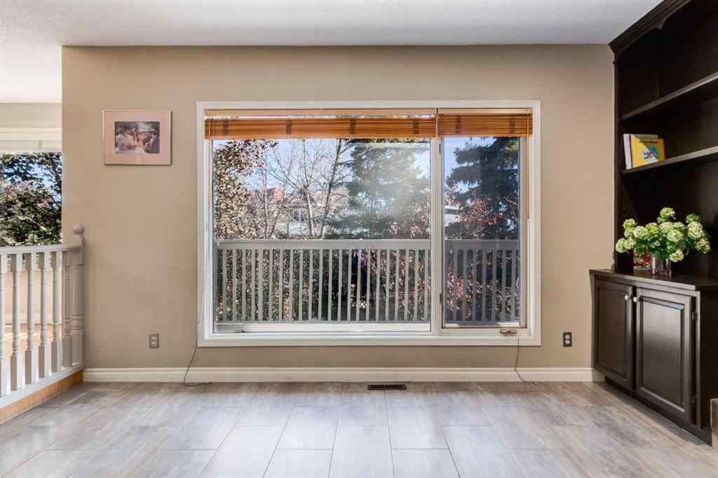MLS® A2266014 - 118 Sienna Hills Drive SW in Signal Hill Calgary, Residential