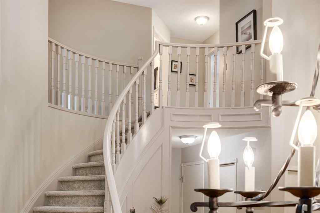 MLS® A2266014 - 118 Sienna Hills Drive SW in Signal Hill Calgary, Residential