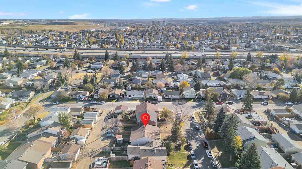 MLS® A2266015 - 7840 21A Street SE in Ogden Calgary, Residential