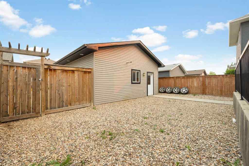 MLS® A2266016 - 197 Snowy Owl Way NW in Eagle Ridge Fort McMurray, Residential