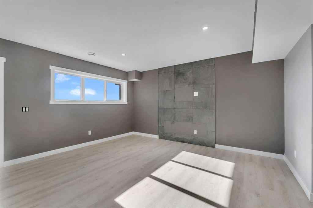 MLS® A2266017 - 209 Hillcrest Square SW in Hillcrest Airdrie, Residential