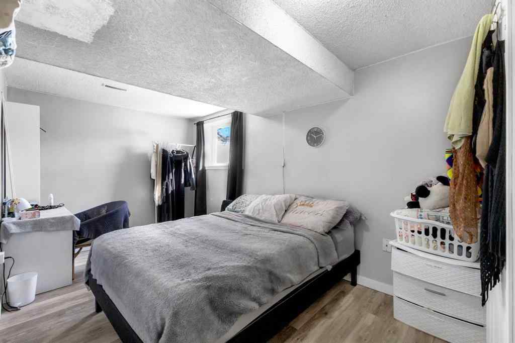 MLS® A2266021 - 7 Castleridge Way NE in Castleridge Calgary, Residential