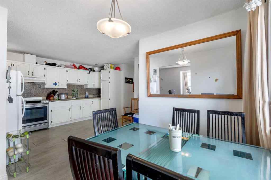 MLS® A2266021 - 7 Castleridge Way NE in Castleridge Calgary, Residential