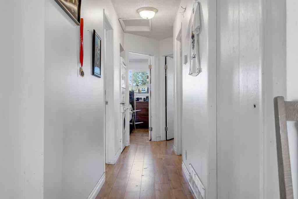 MLS® A2266021 - 7 Castleridge Way NE in Castleridge Calgary, Residential