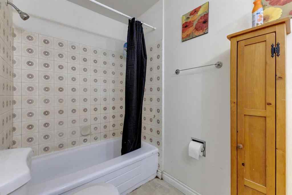 MLS® A2266021 - 7 Castleridge Way NE in Castleridge Calgary, Residential