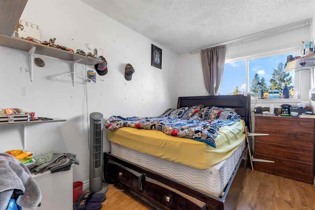 MLS® A2266021 - 7 Castleridge Way NE in Castleridge Calgary, Residential