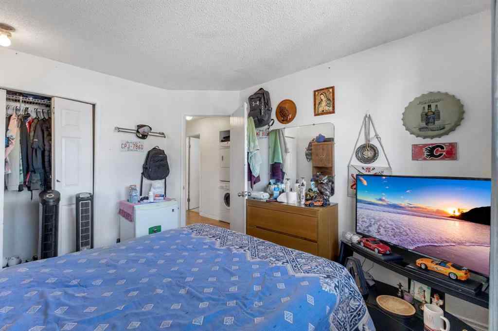 MLS® A2266021 - 7 Castleridge Way NE in Castleridge Calgary, Residential